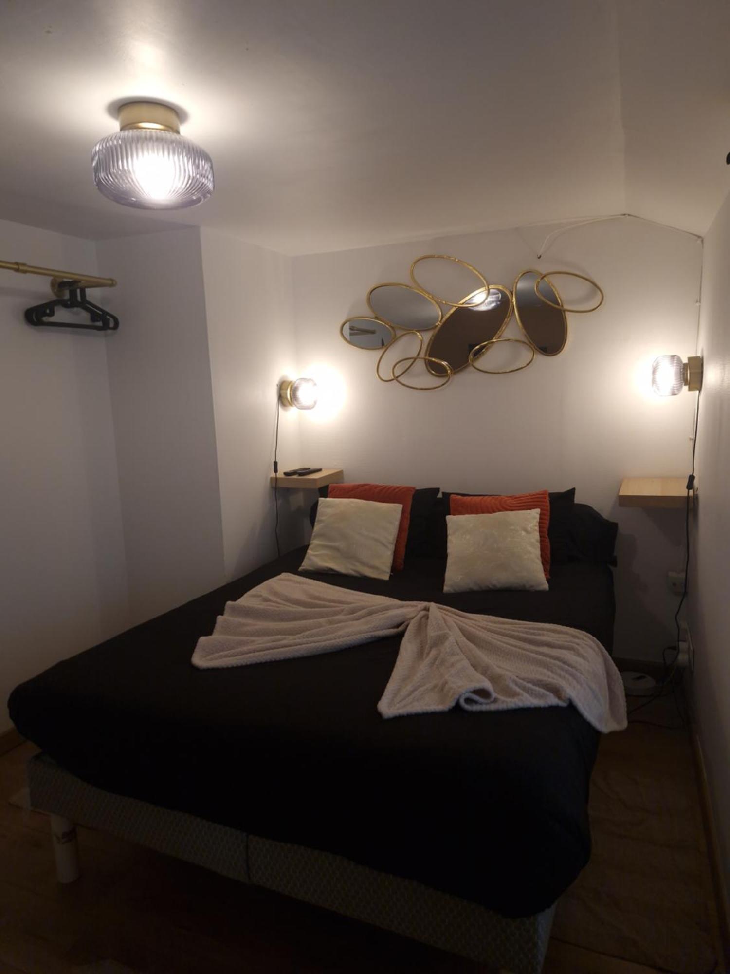 Le Petit Triplex Des Carmelites -Coeur Historique Apartment Rouen Ngoại thất bức ảnh